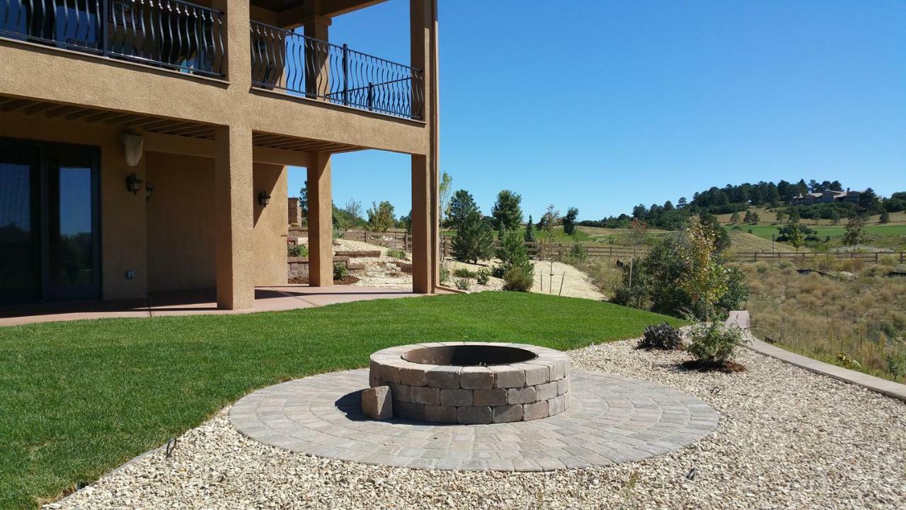 Chateau Du Pikes Peak, A Tuscany Retreat Colorado Springs Exterior photo